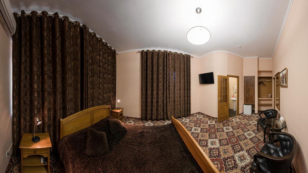 Premium Hotel Tjernivtsi Rum bild