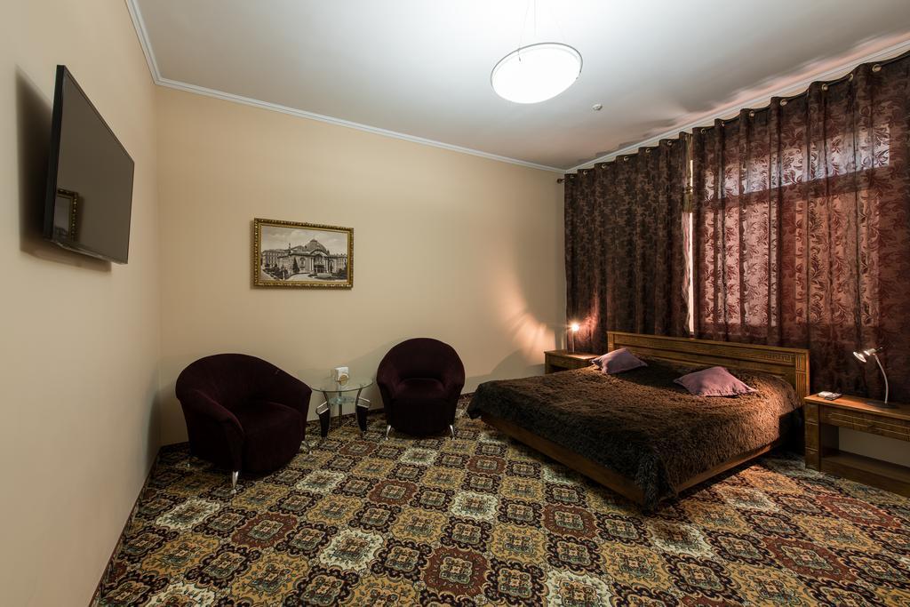Premium Hotel Tjernivtsi Rum bild
