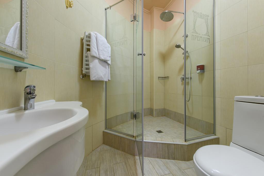 Premium Hotel Tjernivtsi Rum bild